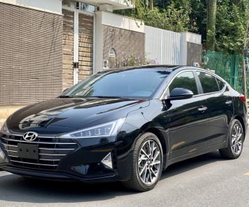 Hyundai Elantra 2019 - Lên đời cần bán gấp