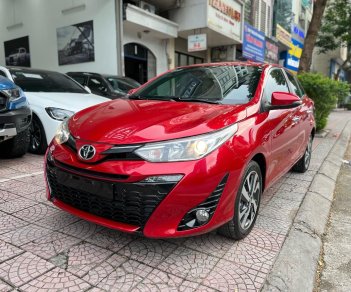 Toyota Yaris 2018 - Cần bán xe màu đỏ