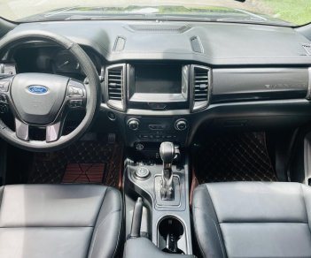 Ford Everest 2021 - Siêu lướt số tự động 2 cầu, xe gia đình bảo hành chính hãng