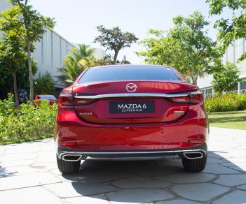 Mazda 6 2022 - Sẵn xe giao ngay, ưu đãi lên đến 80 triệu đồng, tặng kèm bảo hiểm thân xe