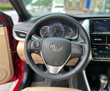 Toyota Yaris 2018 - Cần bán xe màu đỏ