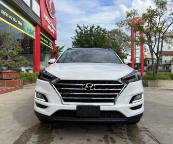 Hyundai Tucson 2020 - Trắng Ngọc Trinh siêu đẹp siêu mới full option