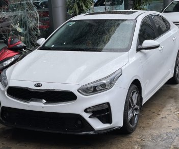 Kia Cerato 2019 - Biển tỉnh, bản full options