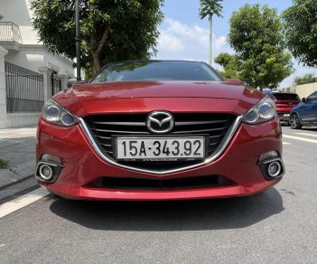 Mazda 3 2016 - Xe màu đỏ