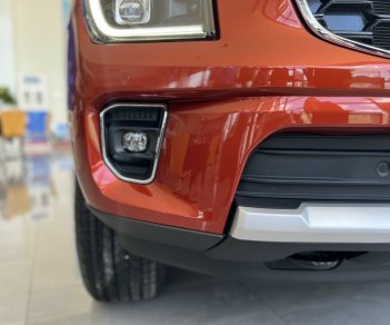 Ford Everest 2022 - Ưu đãi phụ kiện lên đến 20tr đồng