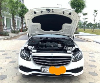 Mercedes-Benz E200 2016 - Biển Hà Nội, xe cá nhân