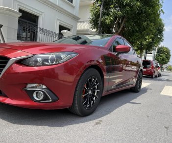 Mazda 3 2016 - Xe màu đỏ