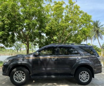 Toyota Fortuner 2013 - Máy dầu số sàn