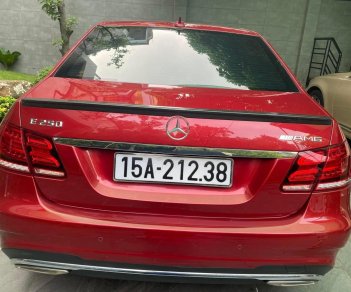 Mercedes-Benz E250 2015 - Xe màu đỏ, giá 950tr