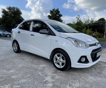 Hyundai Grand i10 2015 - Màu trắng, số sàn