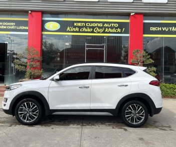 Hyundai Tucson 2020 - Trắng Ngọc Trinh siêu đẹp siêu mới full option