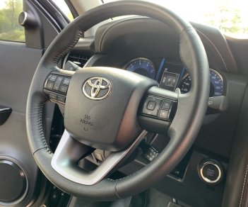 Toyota Fortuner 2021 - Xe cá nhân 1 chủ từ mới