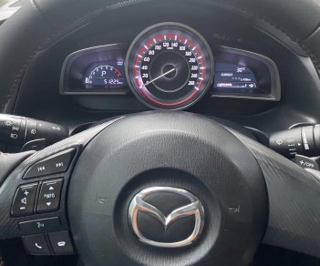 Mazda 3 2015 - Màu trắng chính chủ, giá hữu nghị