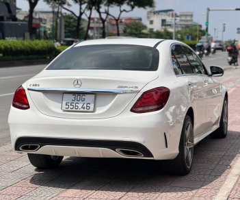 Mercedes-Benz C300 2016 - Màu trắng