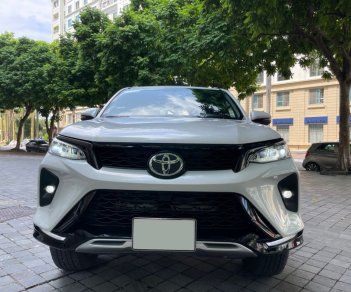 Toyota Fortuner 2021 - Siêu phẩm màu đen - Lướt nhẹ 1 vạn 2 km