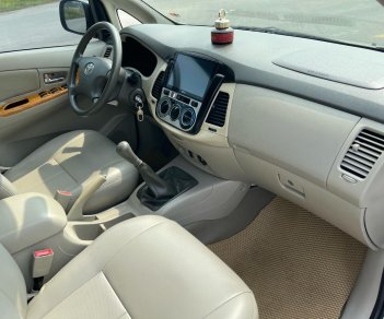 Toyota Innova 2011 - Còn mới