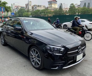 Mercedes-Benz 2022 - Xe màu đen lướt 5600km, hỗ trợ trả góp 70%, xe sẵn giao ngay