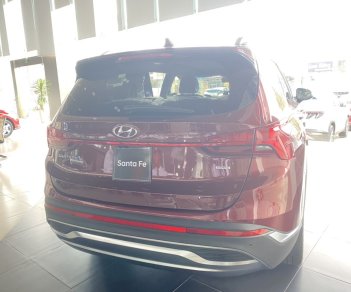Hyundai Santa Fe 2022 - Màu đỏ