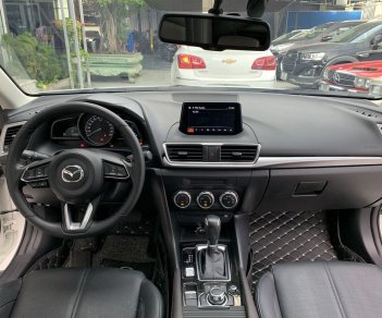 Mazda 3 2020 - Giá 615 triệu, xe màu trắng, cực mới, bao test hãng