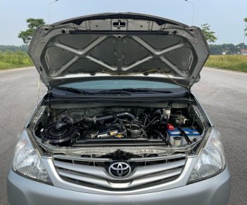 Toyota Innova 2011 - Còn mới