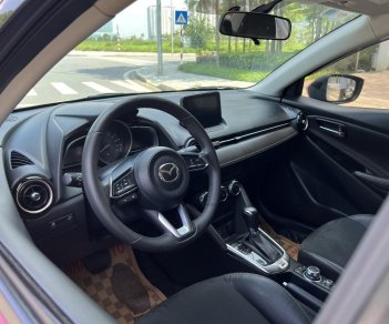 Mazda 2 2019 - Màu đỏ, xe nhập giá cạnh tranh