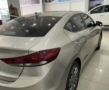 Hyundai Elantra 2018 - Hỗ trợ bank 65%