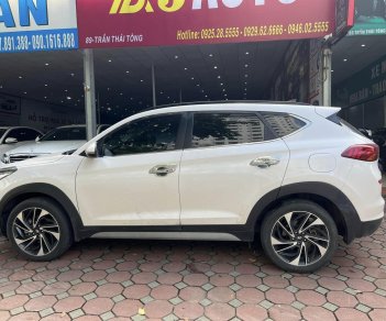 Hyundai Tucson 2019 - Màu trắng, 885tr