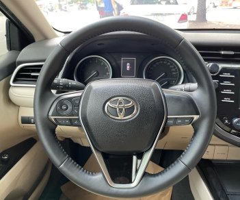 Toyota Camry 2019 - Nhập khẩu giá tốt 890tr