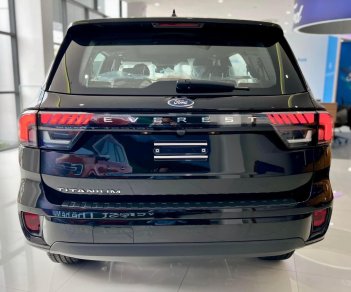Ford Everest 2022 - Đủ màu, giao xe ngay giá cực tốt - Bao hồ sơ + nhiều ưu đãi hấp dẫn