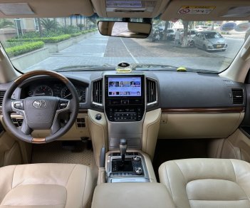 Toyota Land Cruiser 2016 - Tên tư nhân biển tỉnh