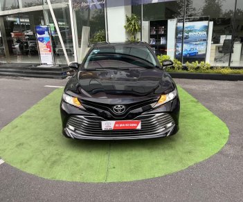 Toyota Camry 2020 - Xe gia đình sử dụng - Giá tốt