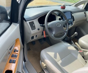 Toyota Innova 2011 - Còn mới