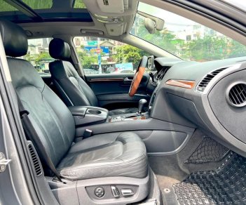 Audi Q7 2012 - Máy 3.0 nhập Đức 2012 loại slier full đồ chơi, màu xám nhà mua mới