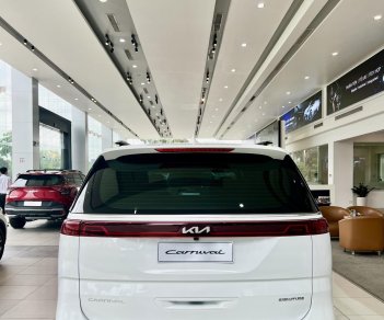 Kia Carnival 2022 - Nhận xe ngay chỉ với 248tr + gói quà tặng chính hãng