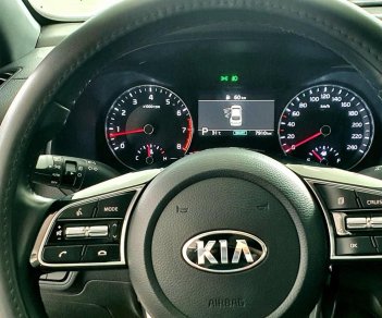 Kia Cerato 2021 - Đăng ký 01/2022 bstp lướt 8000km mới cứng