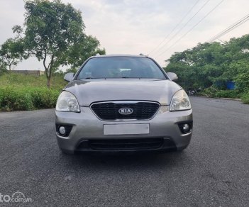 Kia Carens 2011 - Xe gia đình bản full - Keo chỉ không mất một cm