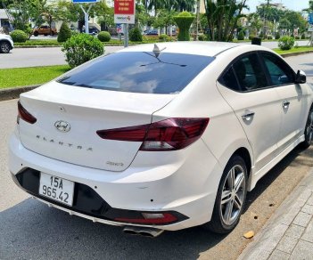 Hyundai Elantra 2020 - Đây là xe bản cao nhất được trang bị máy thế hệ mới GDI 1.6 Tubo tiết kiệm xăng giá cao hơn xứng đáng đồng tiền bỏ ra