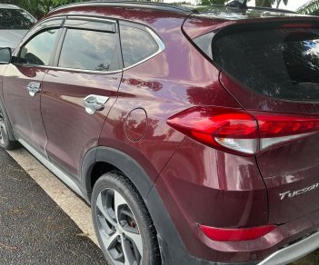 Hyundai Tucson 2018 - Cần bán xe giá 815tr