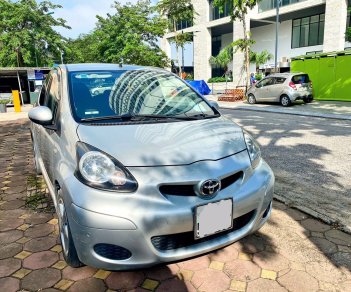 Toyota Aygo 2010 - Nhập khẩu, xe gia đình