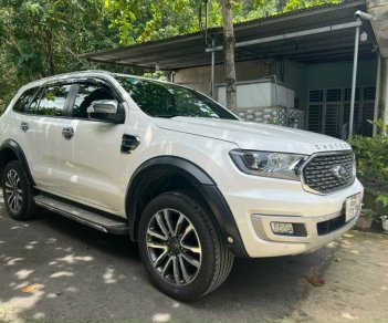 Ford Everest 2022 - Màu trắng, nhập khẩu nguyên chiếc