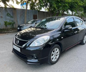 Nissan Sunny 2017 - Màu đen bản số tự động - Giá 379tr hạt dẻ