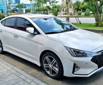 Hyundai Elantra 2020 - Đây là xe bản cao nhất được trang bị máy thế hệ mới GDI 1.6 Tubo tiết kiệm xăng giá cao hơn xứng đáng đồng tiền bỏ ra