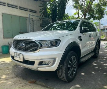 Ford Everest 2022 - Màu trắng, nhập khẩu nguyên chiếc