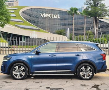 Kia Sorento 2021 - Đăng kí 25/1/2022 siêu lướt, xe biển tỉnh, hồ sơ cầm tay, bản dầu full, odo 9000km