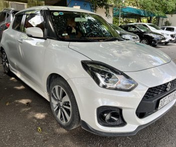 Suzuki Swift 2018 - Xe màu trắng