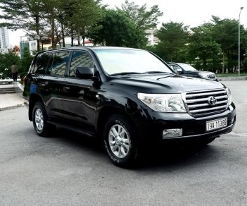 Toyota Land Cruiser 2011 - Màu đen, giá tốt