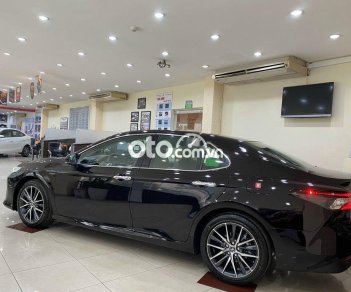 Toyota Camry 2022 - Sẵn màu đen và trắng ngọc trai giao ngay  - Giá cạnh tranh nhất miền Bắc