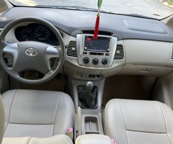 Toyota Innova 2014 - Xe gia đình giữ gìn cẩn thận, dàn lốp Michelin mới đến 98%, đăng kiểm dài. Bao giá tốt miền Bắc