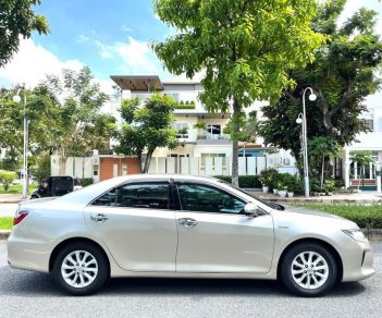 Toyota Camry 2016 - Màu bạc, nhập khẩu, giá cực tốt