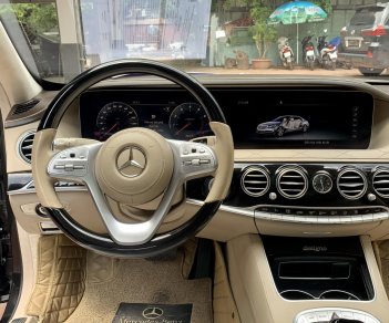 Mercedes-Benz 2019 - Đen, nội thất kem, biển siêu vip
